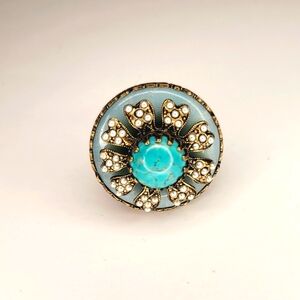 Ollipop adjustable ring